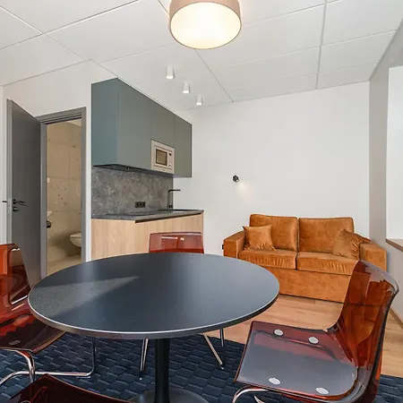 Betooni Apartment *
